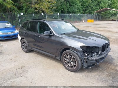 5UX83DP04N9****** 2022 BMW X3