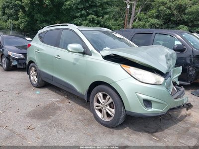 KM8JU3AC6BU****** 2011 Hyundai Tucson
