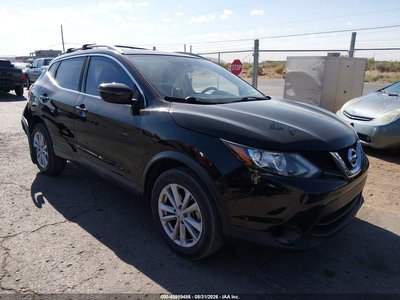 JN1BJ1CP7HW****** 2017 Nissan Rogue Sport