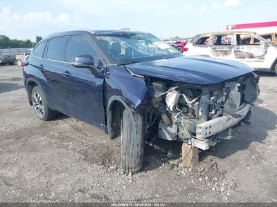 5TDHZRBH8LS****** 2020 Toyota Highlander