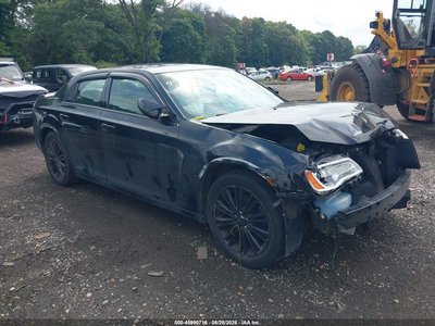 2C3CCARG5DH****** 2013 Chrysler 300