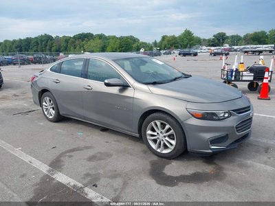 1G1ZE5ST4HF****** 2017 Chevrolet Malibu