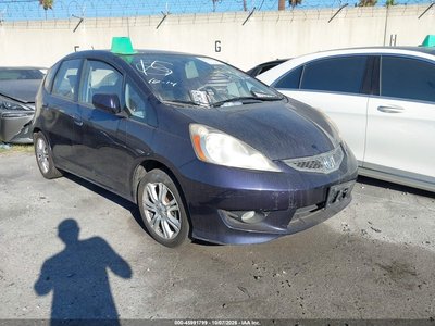 JHMGE8H42AC****** 2010 Honda Fit