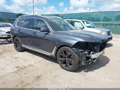 5UXCX4C5XKL****** 2019 BMW X7