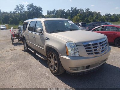 1GYS3HEF3BR****** 2011 Cadillac Escalade ESV