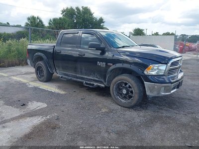 1C6RR7LTXKS****** 2019 RAM 1500
