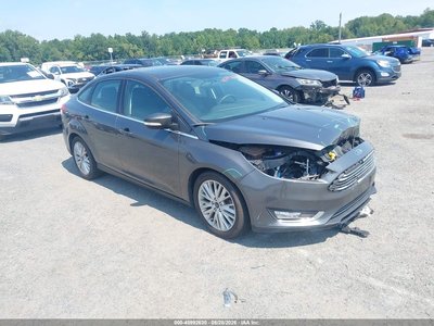 1FADP3J29HL****** 2017 Ford Focus