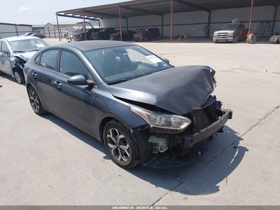 3KPF24AD1KE****** 2019 Kia Forte