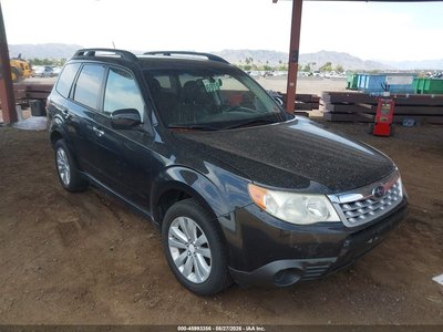 JF2SHBDC9BH****** 2011 Subaru Forester