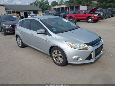 1FAHP3M20CL****** 2012 Ford Focus