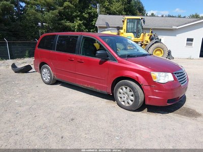 2A4RR4DE2AR****** 2010 Chrysler Town & Country