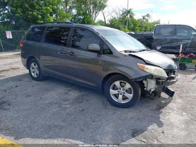 2013 Toyota Sienna
