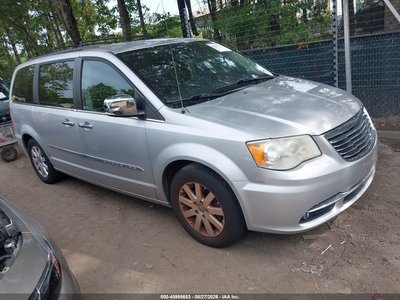 2A4RR8DG6BR****** 2011 Chrysler Town & Country