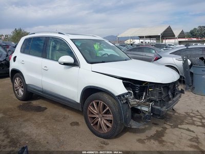 WVGAV7AX7FW****** 2015 Volkswagen Tiguan