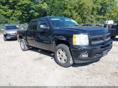 3GCPKSE30BG****** 2011 Chevrolet Silverado 1500