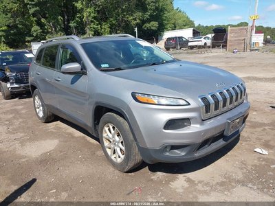 1C4PJMCS8FW****** 2015 Jeep Cherokee