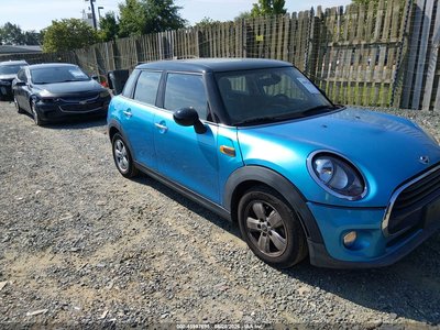WMWXU1C33H2****** 2017 MINI Hardtop
