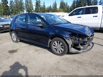 2017 Volkswagen Golf