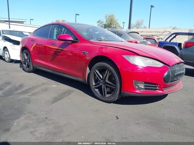 5YJSA1DP0DF****** 2013 Tesla Model S