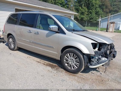 2C4RC1GG1CR****** 2012 Chrysler Town & Country