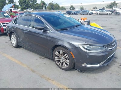 1C3CCCAB7GN****** 2016 Chrysler 200
