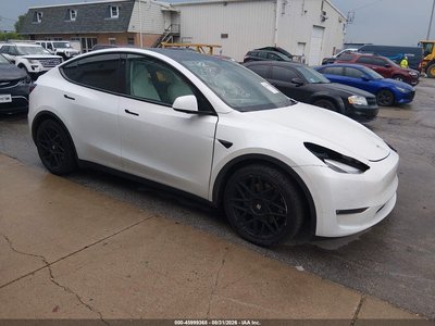 7SAYGDEE5NF****** 2022 Tesla Model Y