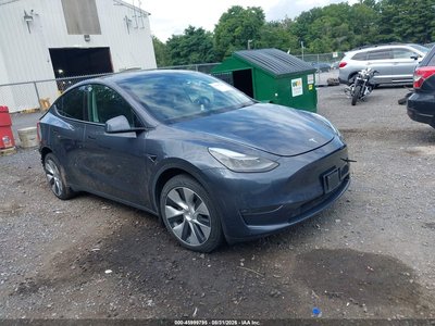 7SAYGDEE6PF****** 2023 Tesla Model Y