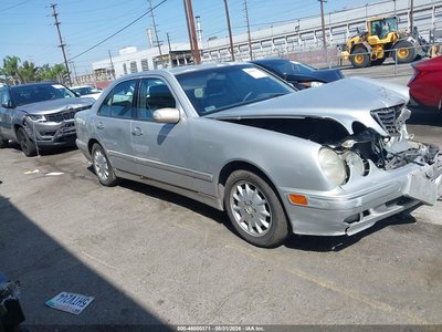 WDBJF65J8YB****** 2000 Mercedes-Benz E 320