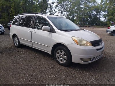 2004 Toyota Sienna