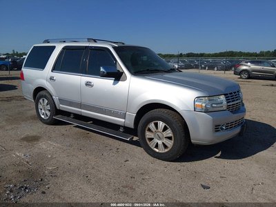 5LMJJ2J53AE****** 2010 Lincoln Navigator