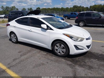 5NPDH4AE1GH****** 2016 Hyundai Elantra