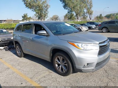 2016 Toyota Highlander