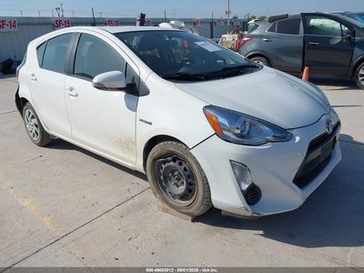 JTDKDTB36F1****** 2015 Toyota Prius C
