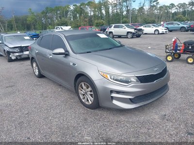 5XXGT4L35JG****** 2018 Kia Optima