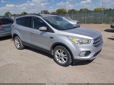 1FMCU0GD7HU****** 2017 Ford Escape