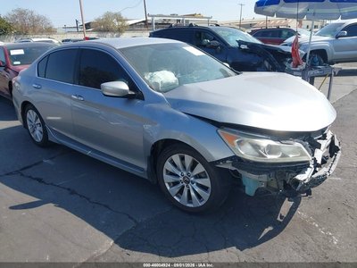 1HGCR2F58GA****** 2016 Honda Accord