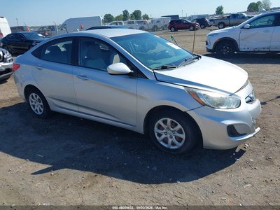 KMHCT4AE7CU****** 2012 Hyundai Accent