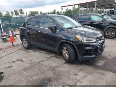 KL7CJLSB3KB****** 2019 Chevrolet Trax