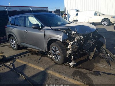 5N1AT3BAXMC****** 2021 Nissan Rogue