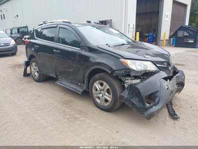 2T3BFREV8FW****** 2015 Toyota RAV4