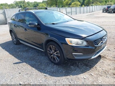 YV4612HK9F1****** 2015 Volvo V60