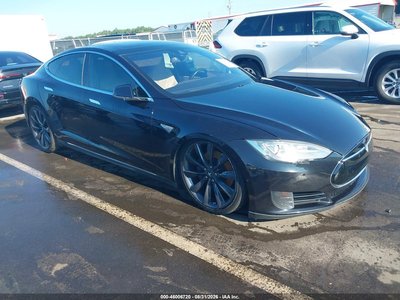2015 Tesla Model S