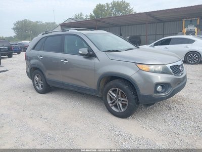 5XYKT3A16BG****** 2011 Kia Sorento
