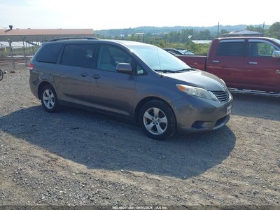 2012 Toyota Sienna