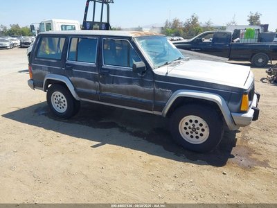 1J4FJ78S9PL****** 1993 Jeep Cherokee