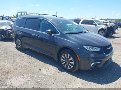 2C4RC1BG8MR****** 2021 Chrysler Pacifica