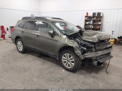 4S4BSAFC6J3****** 2018 Subaru Outback
