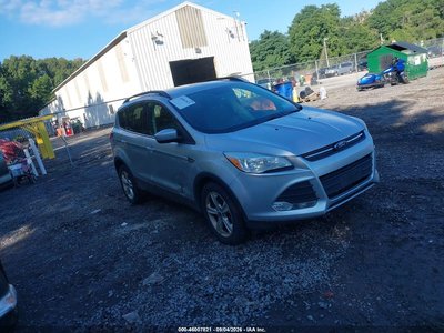 1FMCU9G92GU****** 2016 Ford Escape