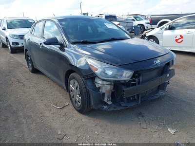3KPA24AD9LE****** 2020 Kia Rio