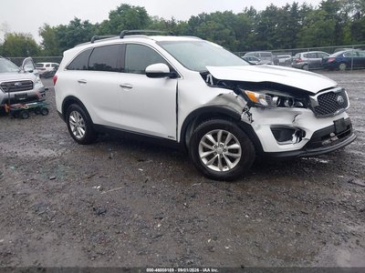 5XYPGDA38HG****** 2017 Kia Sorento